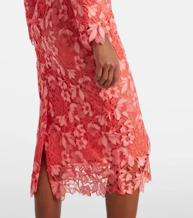 Monique Lhuillier Floral gown | Thumbnail 5