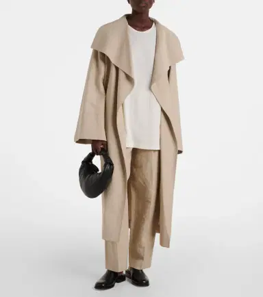 Lemaire Fortune Croissant Mini leather top-handle bag | Thumbnail 5