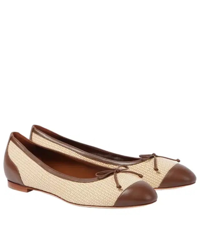 Manolo Blahnik Capbl raffia ballet flats