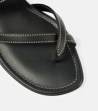 Manolo Blahnik Susacru leather thong sandals | Thumbnail 3