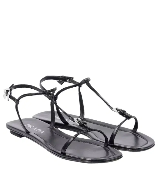 Leather sandals