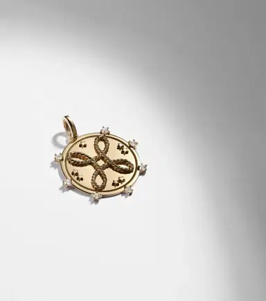 Foundrae Love 18kt gold pendant with diamonds | Thumbnail 5 Foundrae Love 18kt gold pendant with diamonds | Thumbnail 5