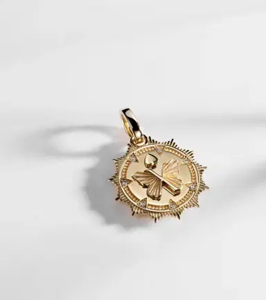 Foundrae Reverie Medium 18kt gold pendant with diamonds | Thumbnail 5 Foundrae Reverie Medium 18kt gold pendant with diamonds | Thumbnail 5