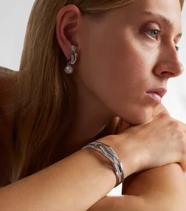 Repossi Antifer 18kt white gold bangle with diamonds | Thumbnail 5