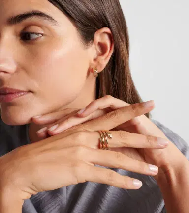 Stone and Strand 14kt gold ring with diamond | Thumbnail 3