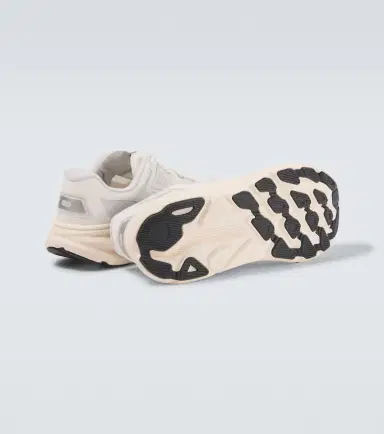 Hoka One One Clifton One9 running shoes | Thumbnail 2