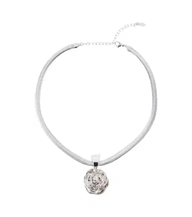 Magda Butrym Floral crystal-embellished pendant necklace | Thumbnail 1