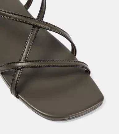 Dries Van Noten Leather sandals | Thumbnail 4