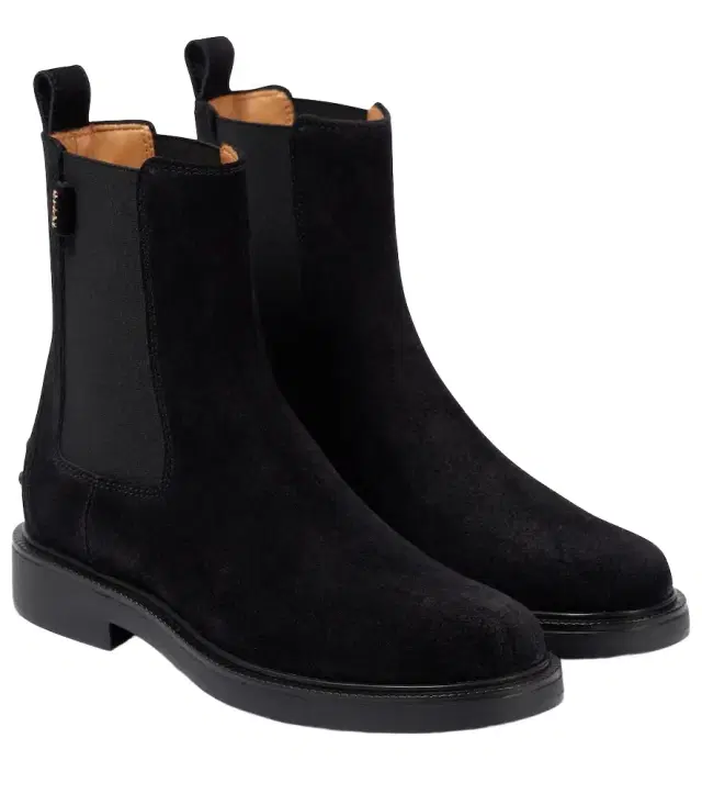 Tod's Suede Chelsea boots