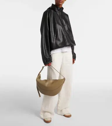 The Row Jouve Small leather shoulder bag | Thumbnail 3