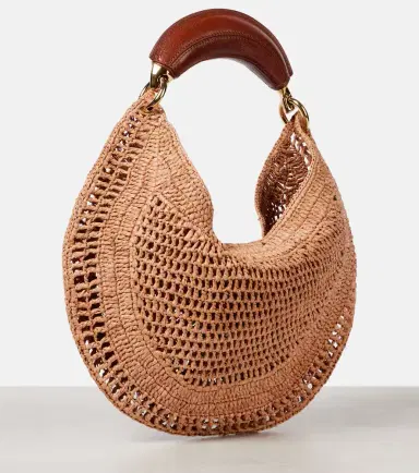 Chloé Chloé Summer Banana raffia-effect shoulder bag | Thumbnail 4 Chloé Chloé Summer Banana raffia-effect shoulder bag | Thumbnail 4