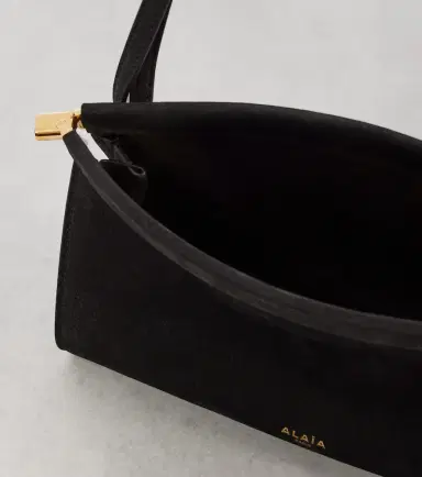 Alaïa Alaïa Le Click East West Small shoulder bag | Thumbnail 3 Alaïa Alaïa Le Click East West Small shoulder bag | Thumbnail 3
