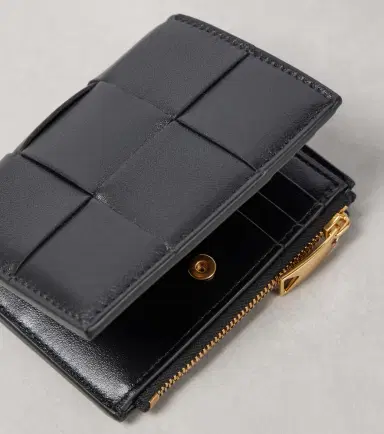 Bottega Veneta Cassette leather wallet | Thumbnail 2
