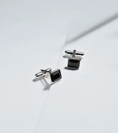 Mateo Sterling silver cufflinks with onyx | Thumbnail 3
