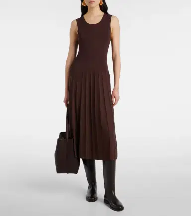 Joseph Pleated midi dress | Thumbnail 2