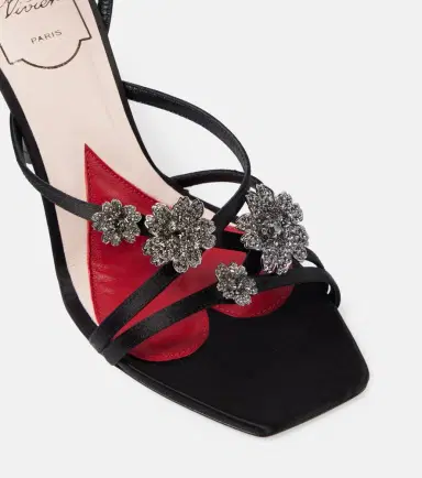 Roger Vivier I Love Vivier Flower 100 satin sandals | Thumbnail 3 Roger Vivier I Love Vivier Flower 100 satin sandals | Thumbnail 3