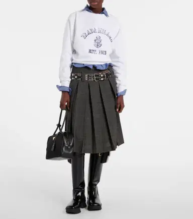 Prada Leather knee-high boots | Thumbnail 2