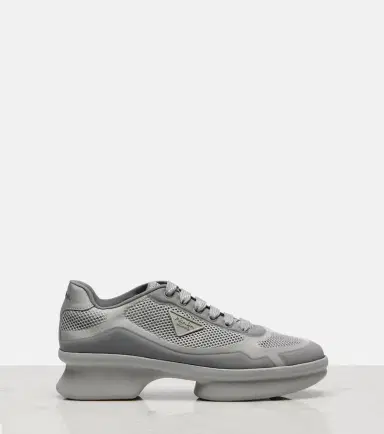 Prada Wavy Re-Nylon sneakers | Thumbnail 2 Prada Wavy Re-Nylon sneakers | Thumbnail 2
