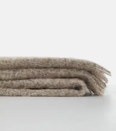 The House of Lyria Madornale mohair and wool-blend throw | Thumbnail 5