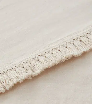 Once Milano Large fringed linen tablecloth | Thumbnail 2