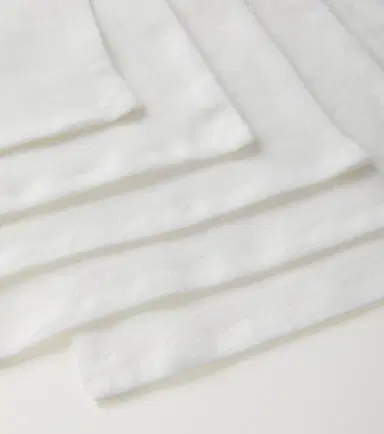 Once Milano Set of 5 linen cocktail napkins | Thumbnail 3