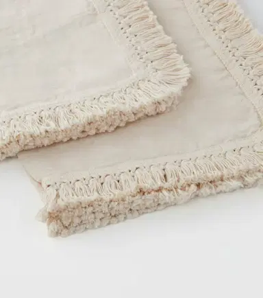 Once Milano Set of two fringed napkins | Thumbnail 2