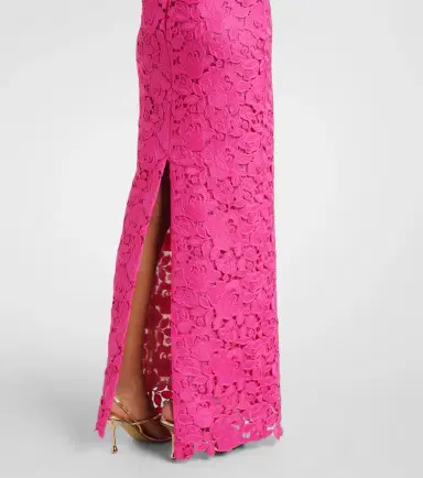 Oscar de la Renta Floral asymmetric guipure gown | Thumbnail 3