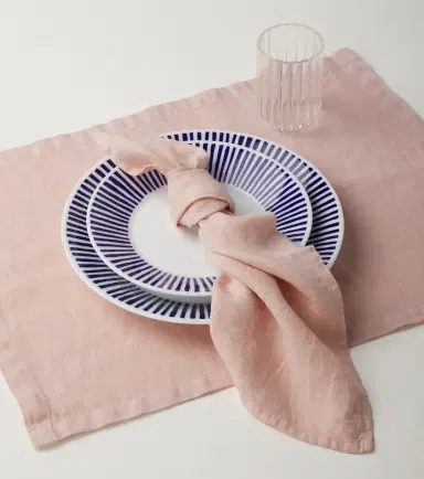 Once Milano Set of 4 linen napkins | Thumbnail 2