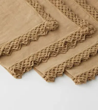 Once Milano Set of 4 macramé linen napkins | Thumbnail 2