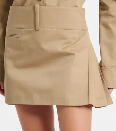Courreges Courrèges Belted and pleated polycotton miniskirt | Thumbnail 2