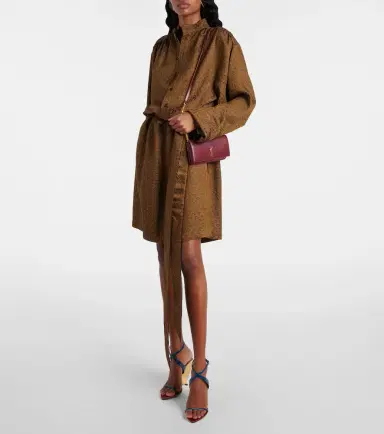 Saint Laurent Cassandre leather crossbody bag | Thumbnail 6 Saint Laurent Cassandre leather crossbody bag | Thumbnail 6