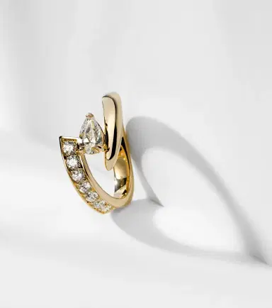 Bucherer Fine Jewellery Inner Fire 18kt gold ring with diamonds | Thumbnail 5
