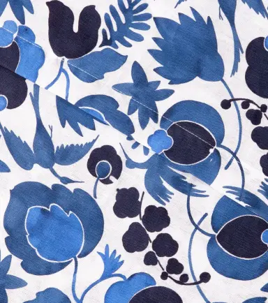 La DoubleJ Wildbird Blu Medium linen tablecloth | Thumbnail 3