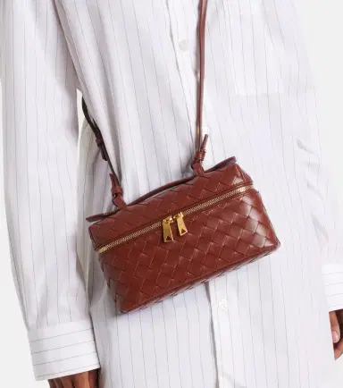 Bottega Veneta Bang Bang Intrecciato leather vanity bag | Thumbnail 4