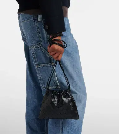 Bottega Veneta Dustbag Small leather crossbody bag | Thumbnail 5