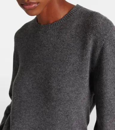 The Row Jayad cashmere sweater | Thumbnail 3 The Row Jayad cashmere sweater | Thumbnail 3
