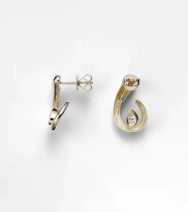 SHAY JEWELRY 18kt gold earrings with diamonds | Thumbnail 2