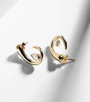 SHAY JEWELRY 18kt gold earrings with diamonds | Thumbnail 5