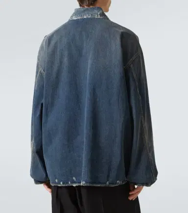Balenciaga Distressed denim jacket | Thumbnail 3 Balenciaga Distressed denim jacket | Thumbnail 3