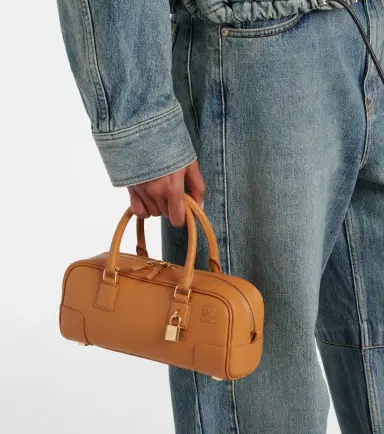 Loewe Amazona 23 leather tote bag | Thumbnail 4 Loewe Amazona 23 leather tote bag | Thumbnail 4