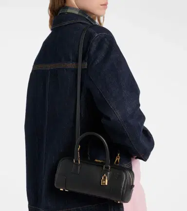 Loewe Amazona 23 leather tote bag | Thumbnail 4 Loewe Amazona 23 leather tote bag | Thumbnail 4