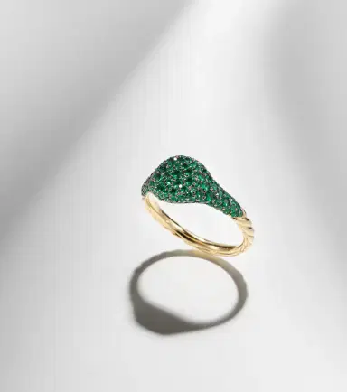 David Yurman Petite Pavé 18kt gold pinky ring with emeralds | Thumbnail 3