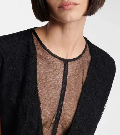 Stella McCartney Lace gown | Thumbnail 3
