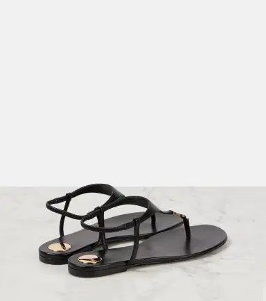 Saint Laurent Cassandra leather thong sandals | Thumbnail 3
