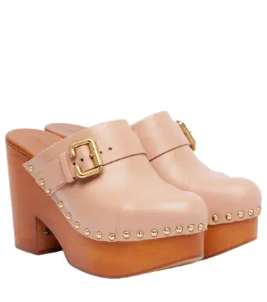 Chloé Chloé Jeannette 80 studded leather clogs | Thumbnail 1 Chloé Chloé Jeannette 80 studded leather clogs | Thumbnail 1
