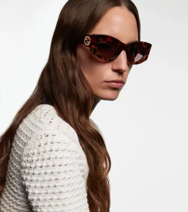 Gucci Interlocking G cat-eye sunglasses | Thumbnail 5