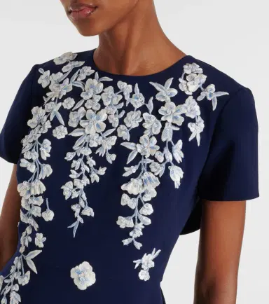 Carolina Herrera Embroidered bow-detail gown | Thumbnail 2