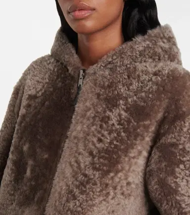 Joseph Reversible shearling and leather hooded coat | Thumbnail 7
