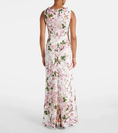 Oscar de la Renta Floral guipure lace gown | Thumbnail 3