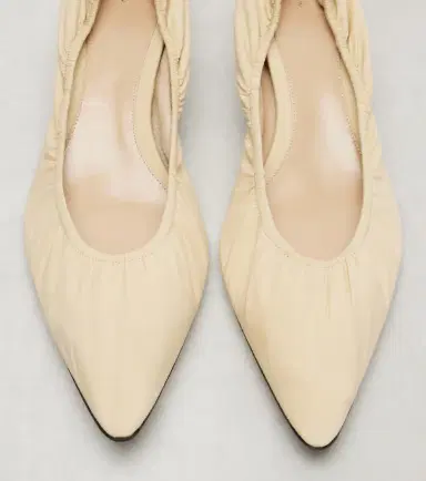 The Row Liisa 35 pumps | Thumbnail 3